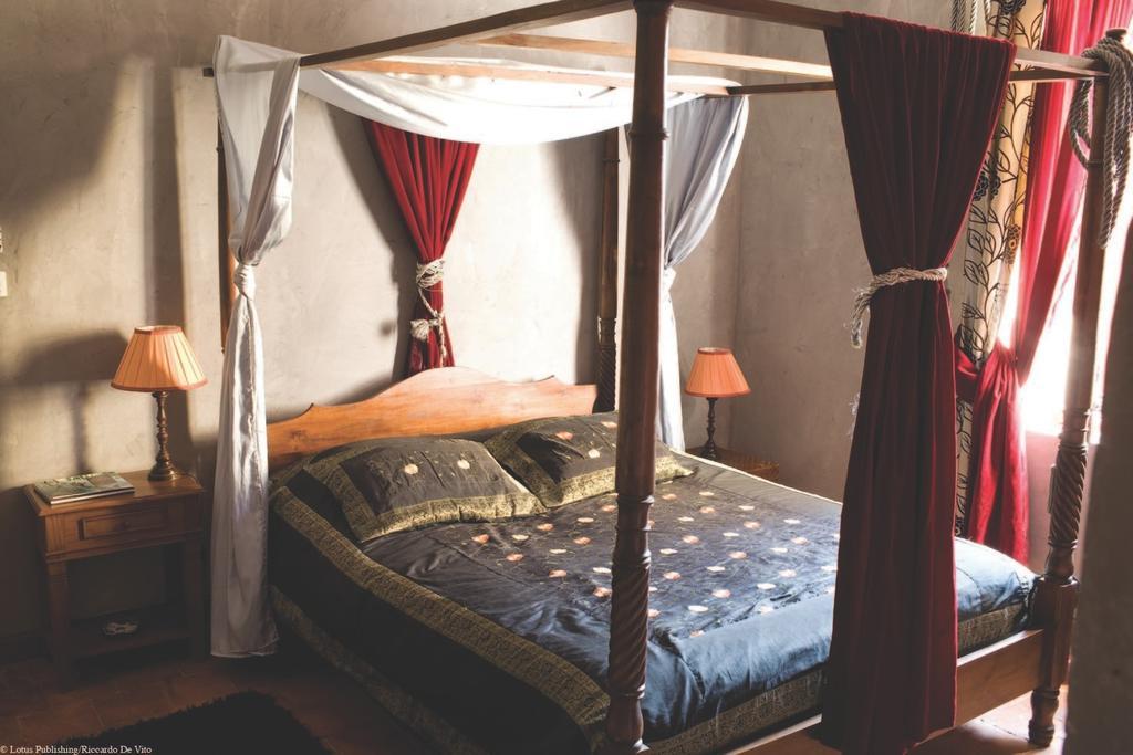 Demeure De Digoine "Chambre D'Hotes" Бур-Сент-Андеоль Екстер'єр фото