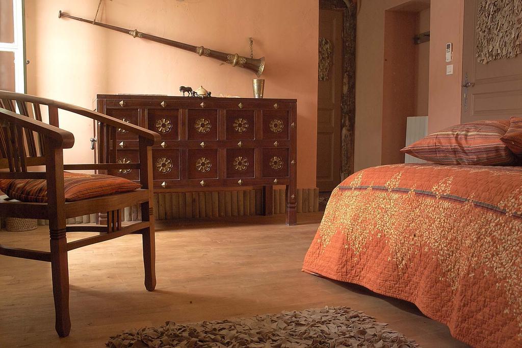 Demeure De Digoine "Chambre D'Hotes" Бур-Сент-Андеоль Екстер'єр фото